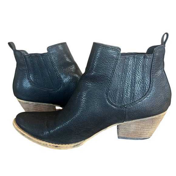 Very Volatile Western Ankle Boots - Women's Size 8.5, Black Heeled Bootie - Picture 6 of 7